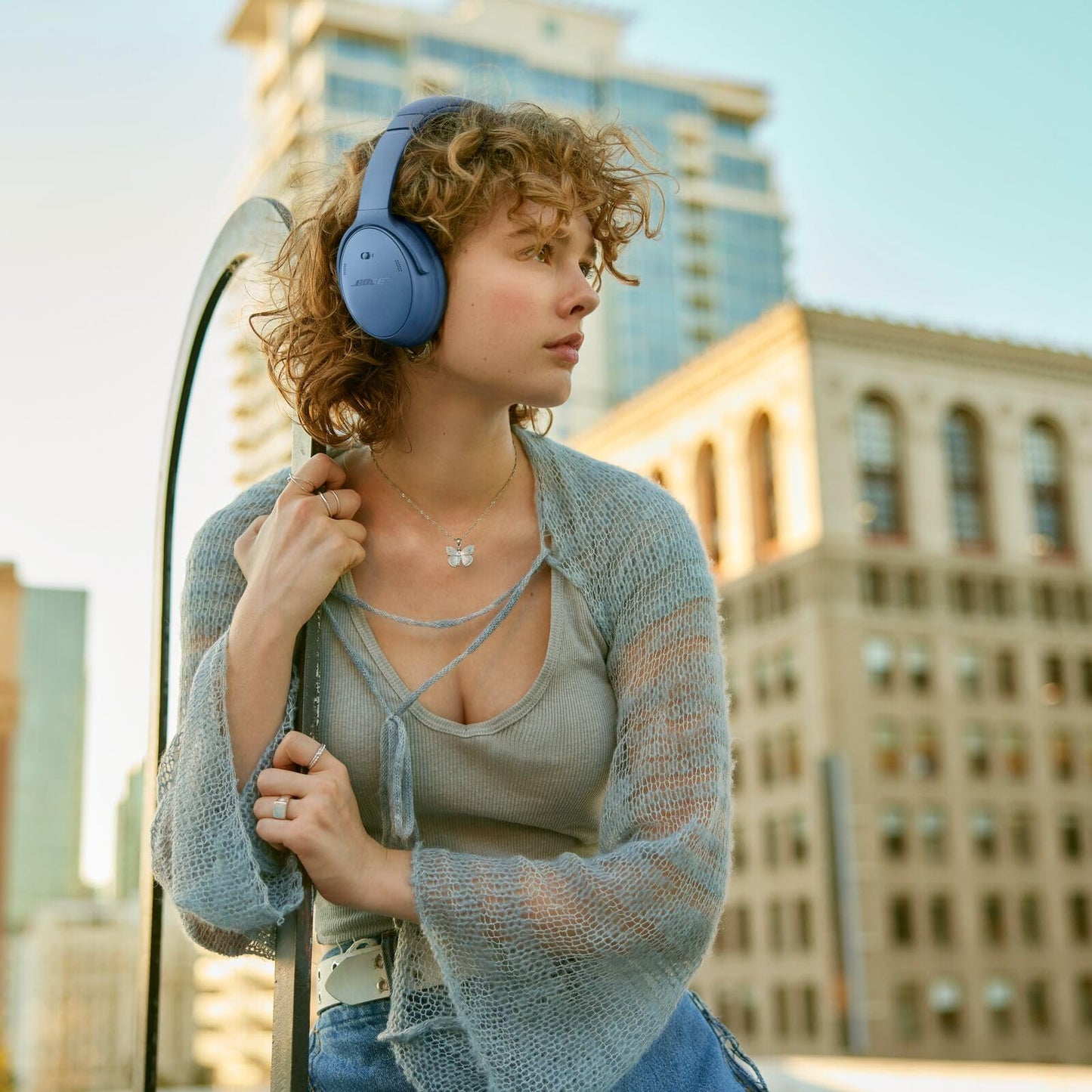Bose QuietComfort Headphones - Wireless Bluetooth Headphones, Active Over Ear Noise Cancelling and Mic, USB-C Charging, Deep Bass, Up to 24 Hours of Playtime, Sandstone
